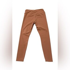 Express Brown/nudeHigh-Waisted Leggings – Minimal Everyday Athleisure